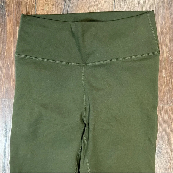 Fabletics Define PowerHold® High-Waisted Legging SZ MED - Picture 4 of 9